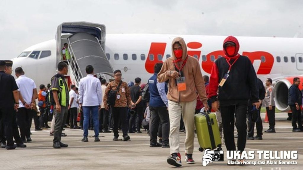 Lion Air Terbang 554 WNI Korban Online Scam Pulang Tanah Air!