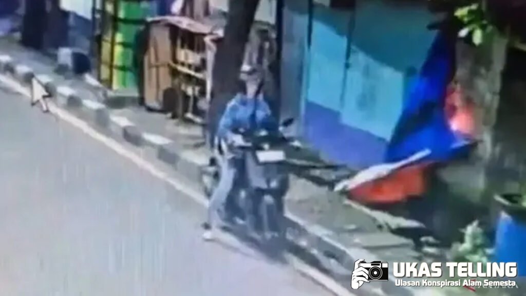 Pria Jaktim Ditangkap Usai Bakar Lahan Akibat Bisikan