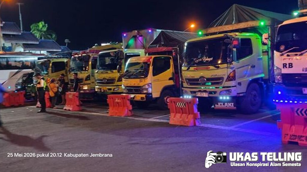 Pelabuhan Gilimanuk Macet 950 Meter Jelang Idul Adha